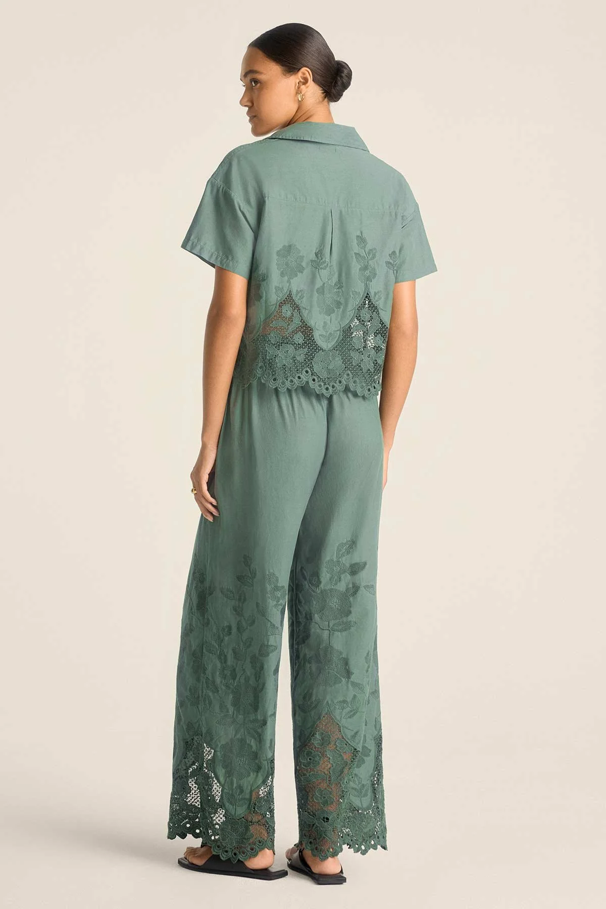 Flora Cropped Shirt - Sea Green Beachside Broderie - Image 3