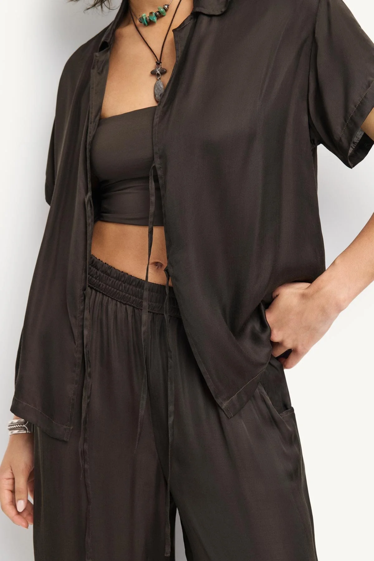 Kami Pant - Deep Earth - Image 2
