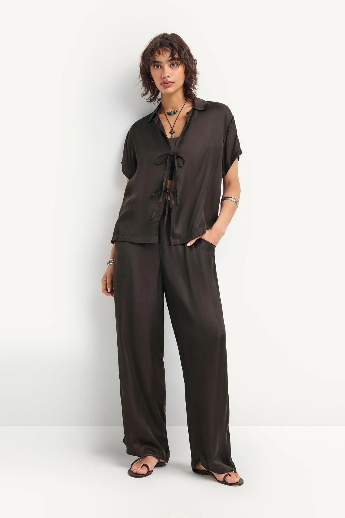 Kami Pant - Deep Earth - Image 3