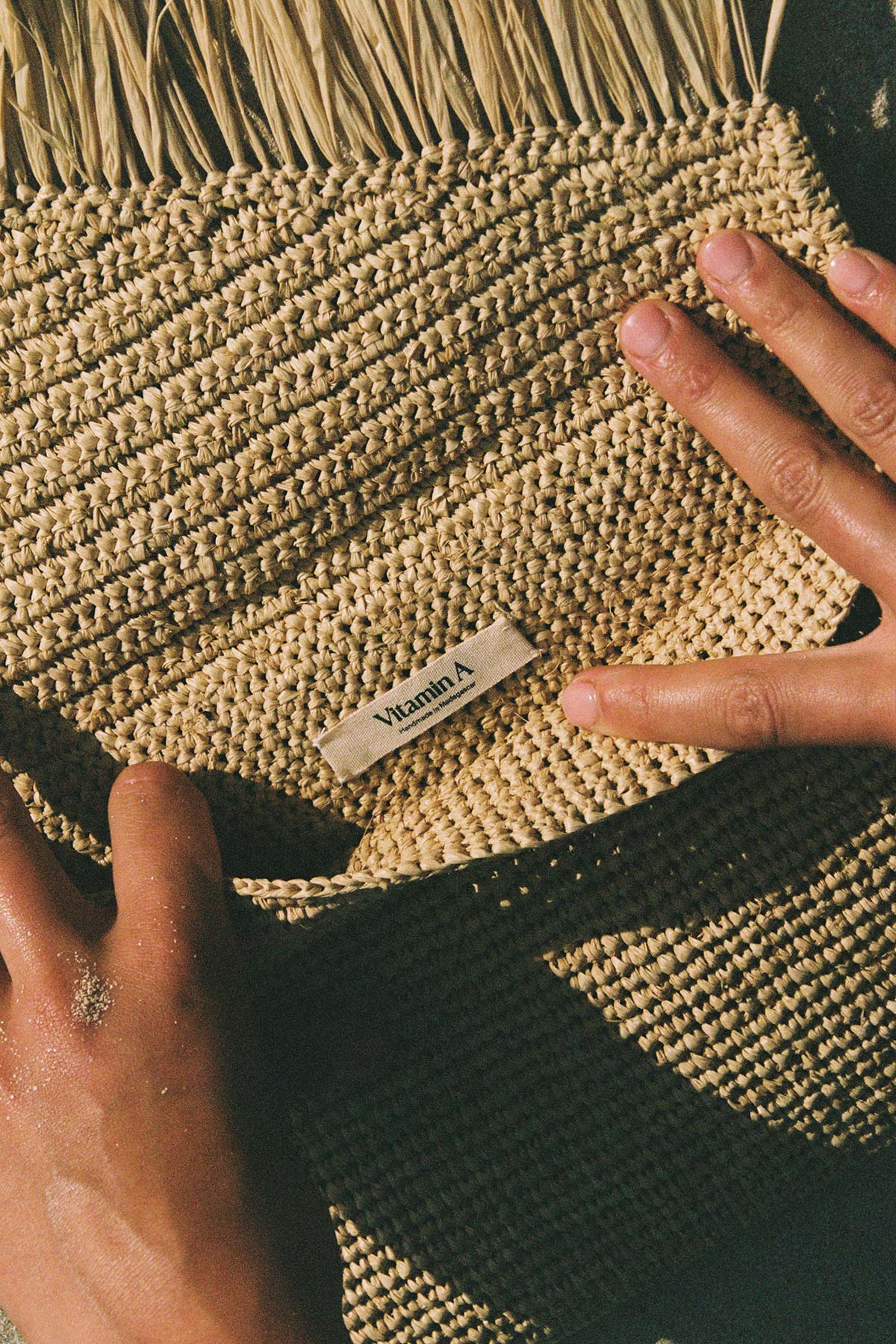 Paloma Clutch - Natural Raffia - Image 7